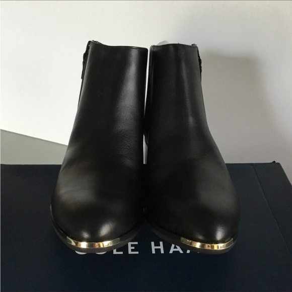 COLE HAAN - Picture 3 of 16